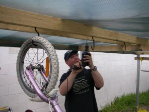 2_Shadecloth up and drilling begins